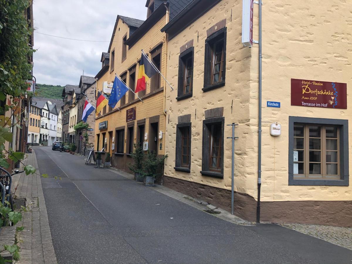 Hotel Zur Dorfschaenke Klotten Exterior foto